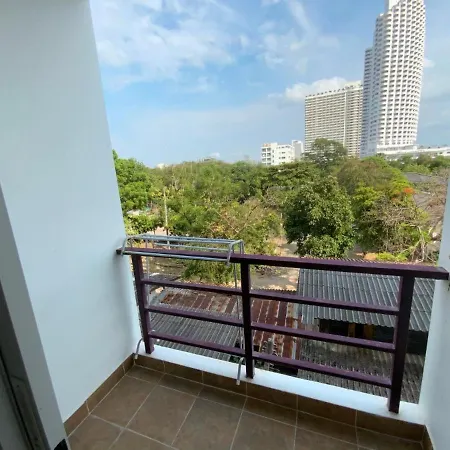 Beach 7 Condo Pattaya 11 Джомтьен Экстерьер фото