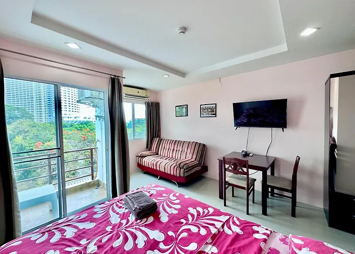 Beach 7 Condo Pattaya 11